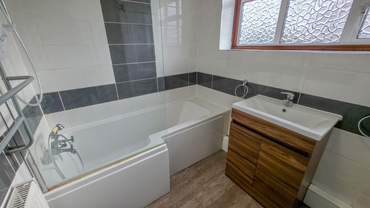 Mereworth Drive, Shooters Hill, London, SE18