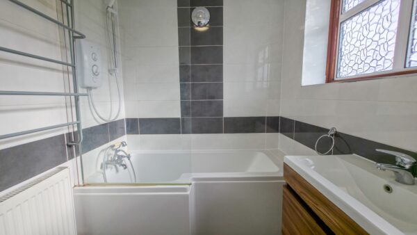 Mereworth Drive, Shooters Hill, London, SE18