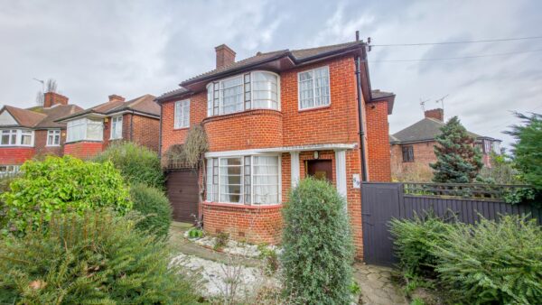 Mereworth Drive, Shooters Hill, London, SE18