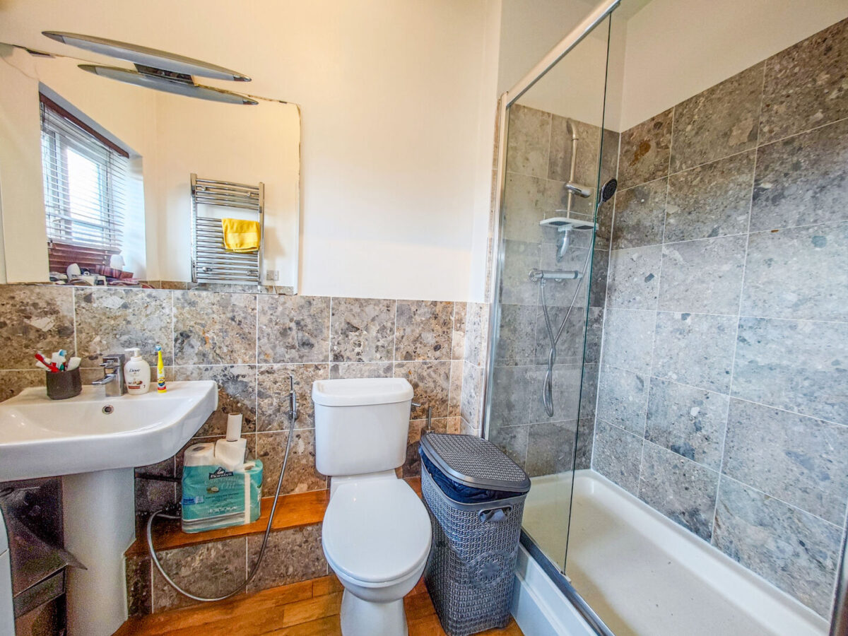 Battery Road, West Thamesmead, SE28