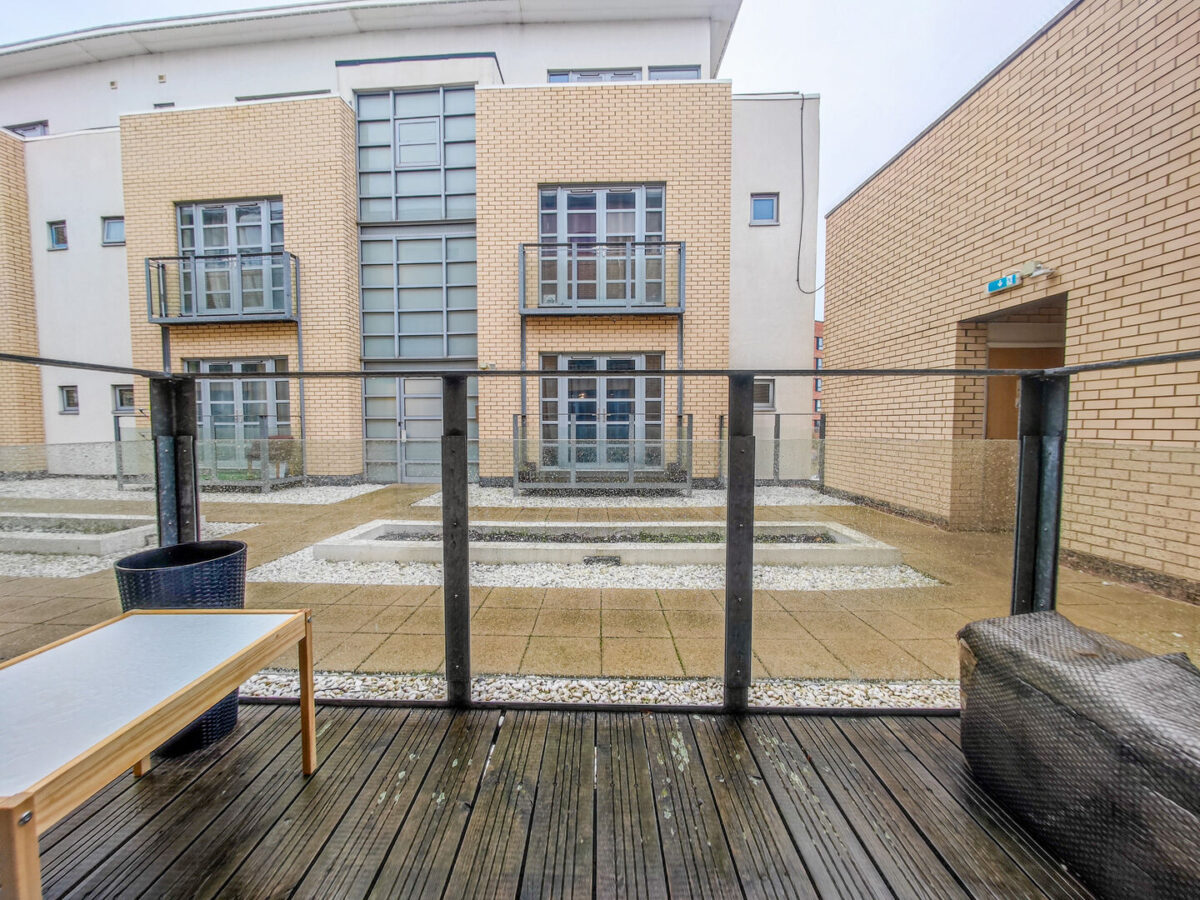 Charlesmere Gardens, West Thamesmead, London, SE28