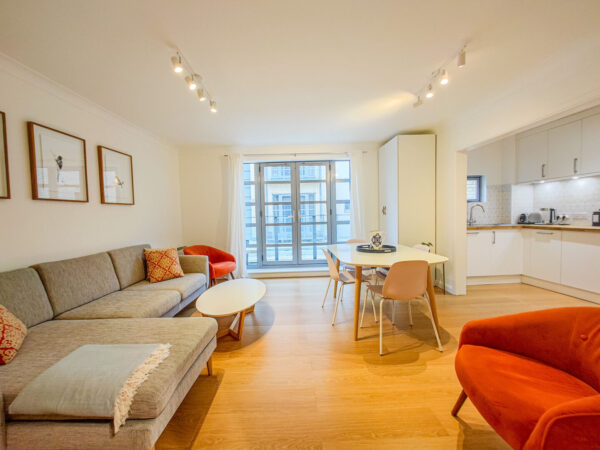 Charlesmere Gardens, West Thamesmead, London, SE28