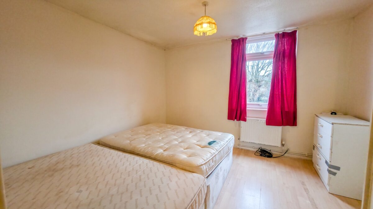 Rowntree Path, Thamesmead, london, SE28