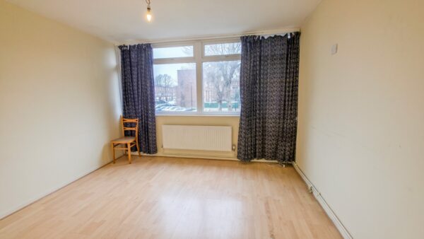 Rowntree Path, Thamesmead, london, SE28