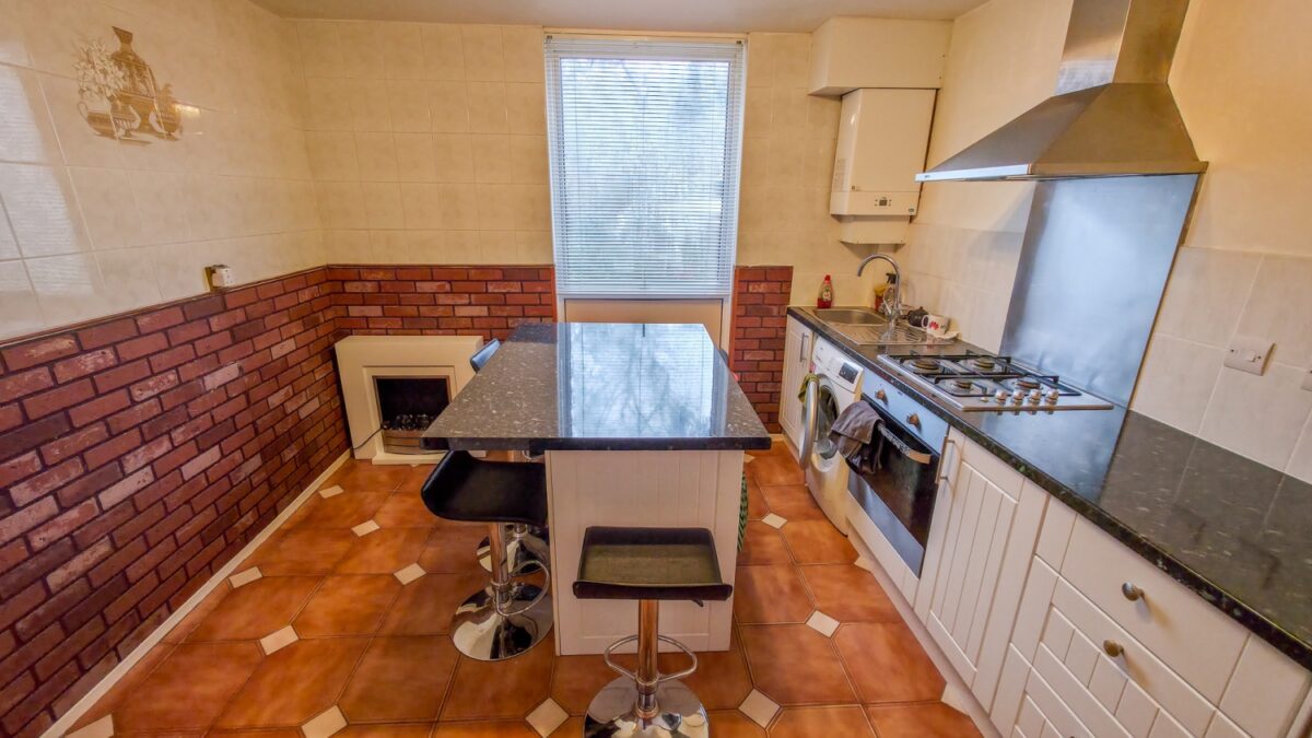 Lytton Strachey Path, Thamesmead, London, SE28