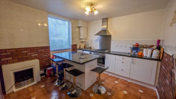 Lytton Strachey Path, Thamesmead, London, SE28