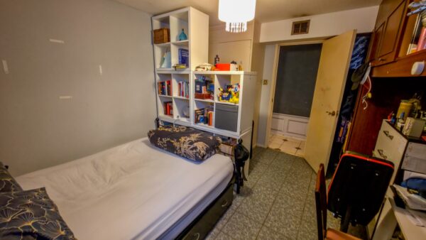 Lytton Strachey Path, Thamesmead, London, SE28