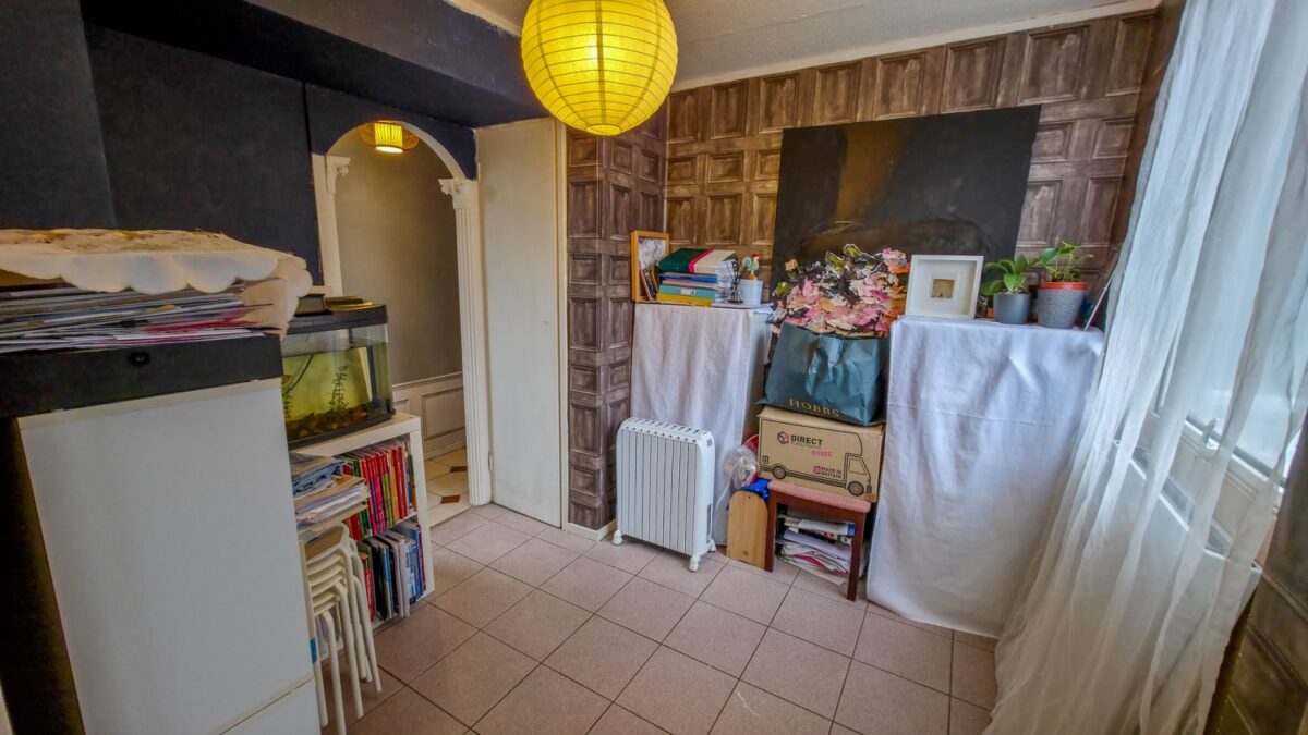 Lytton Strachey Path, Thamesmead, London, SE28