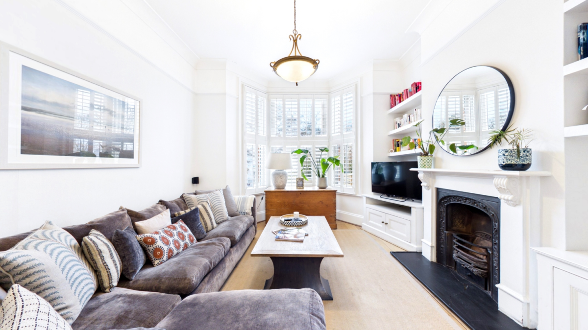 Charlton Church Lane, SE7 7AB