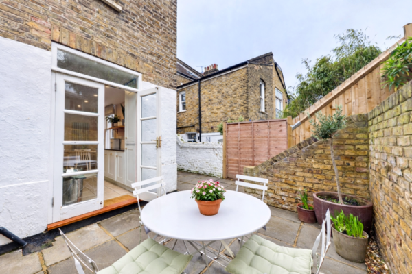 Charlton Church Lane, SE7 7AB