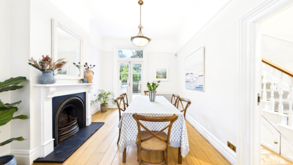 Charlton Church Lane, SE7 7AB