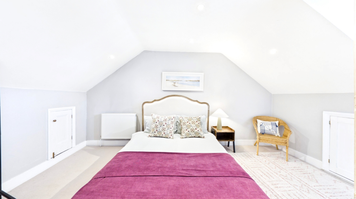 Charlton Church Lane, SE7 7AB