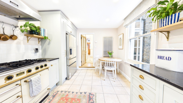 Charlton Church Lane, SE7 7AB