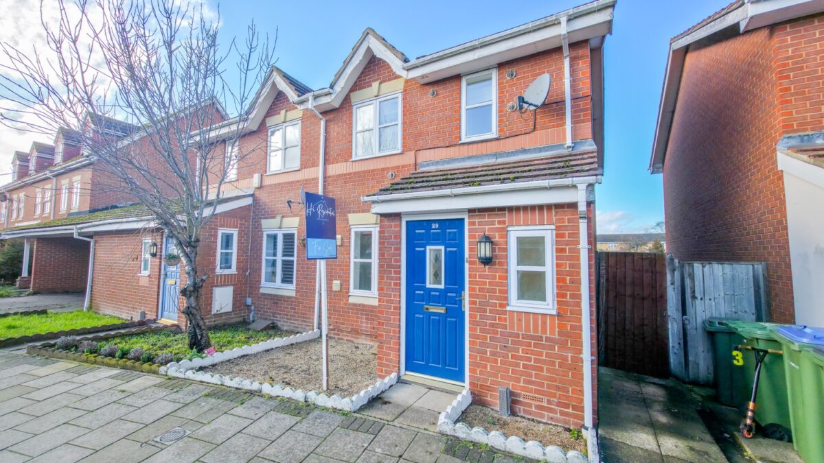 Floathaven Close, Central Thamesmead, London, SE28