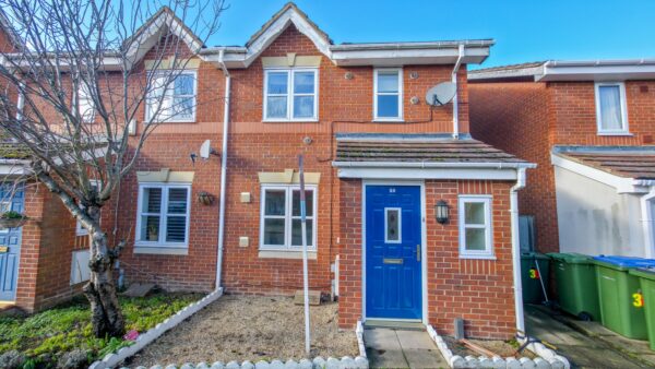 Floathaven Close, Central Thamesmead, London, SE28