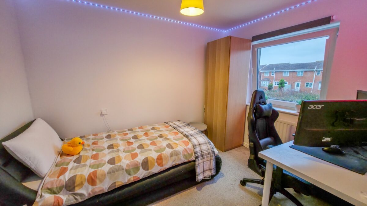 13, Floathaven Close, Central Thamesmead, SE28