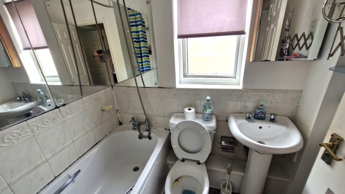 Narrow Boat Close, London, Greater London, SE28
