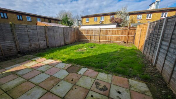 Carronade Place, West Thamesmead, London, SE28