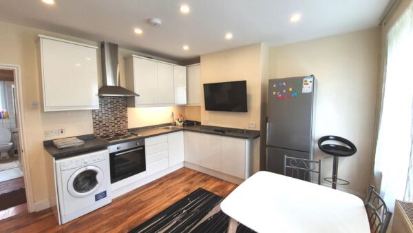 Barnfield Gardens , Plumstead, London, SE18