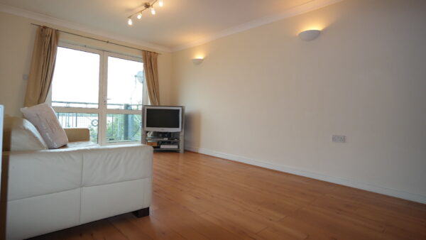 Fantail Close, Thamesmead, London, SE28