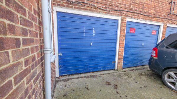Whernside Close, Thamesmead , London, SE28