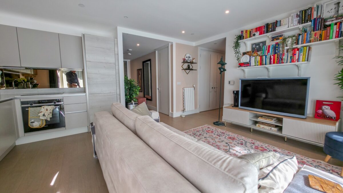 Forbes Apartments, 6 Brigadier Walk, Royal Arsenal, London, SE18