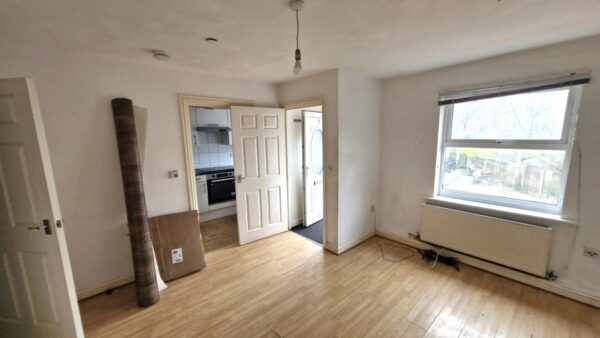 Uplands Close, London, SE18