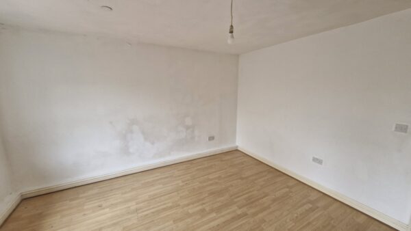 Uplands Close, London, SE18