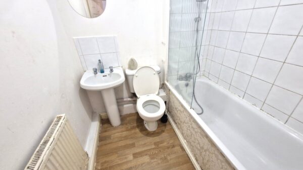 Uplands Close, London, SE18