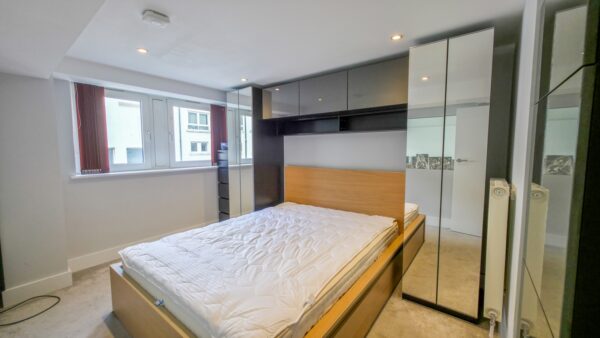 Building 22, Cadogan Road, Royal Arsenal, London, SE18