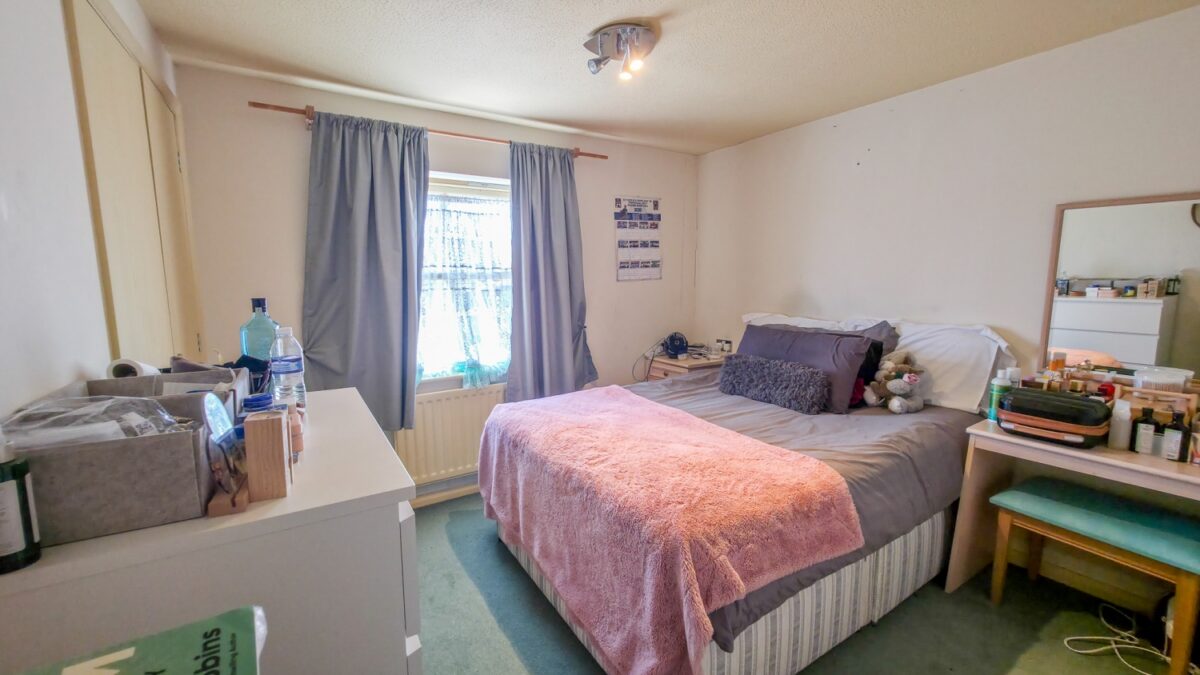 1 Waldstock Road, Central Thamesmead