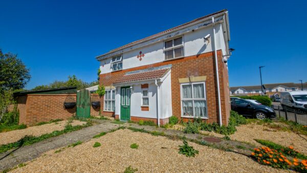 1 Waldstock Road, Central Thamesmead