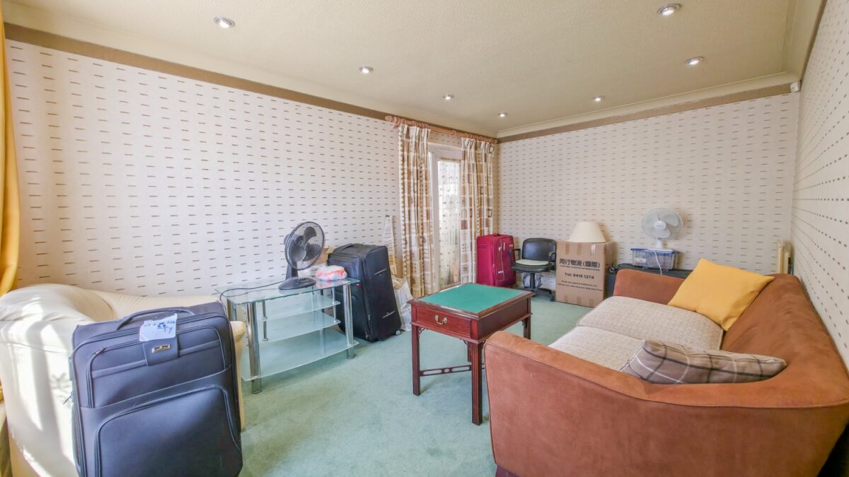 1 Waldstock Road, Central Thamesmead