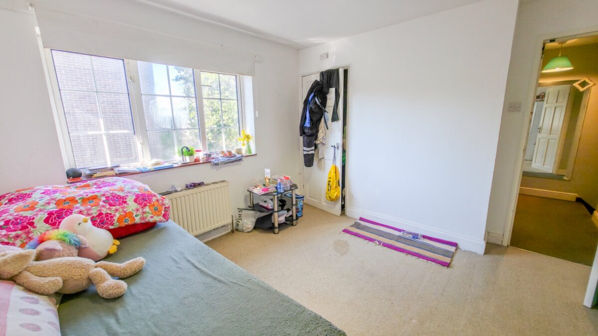 Olven Road, Plumstead Common, London, SE18