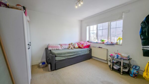 Olven Road, Plumstead Common, London, SE18