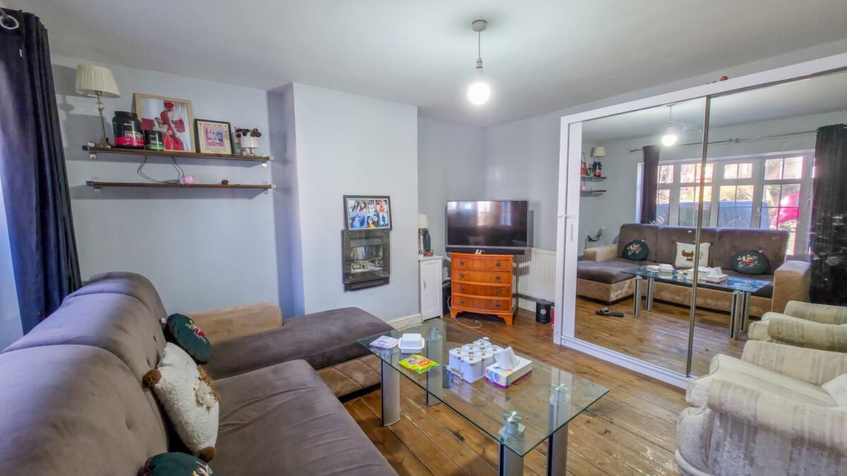 Olven Road, Plumstead Common, London, SE18