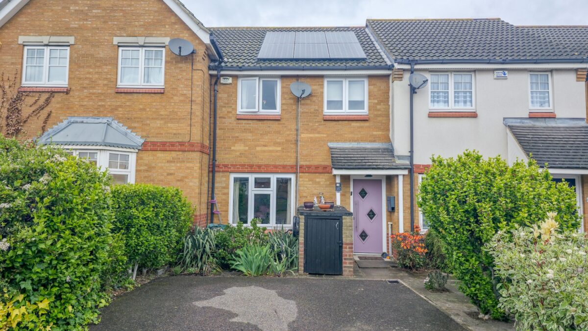 Greenhaven Drive, Central Thamesmead, SE28