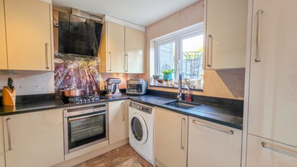 Greenhaven Drive, Central Thamesmead, SE28