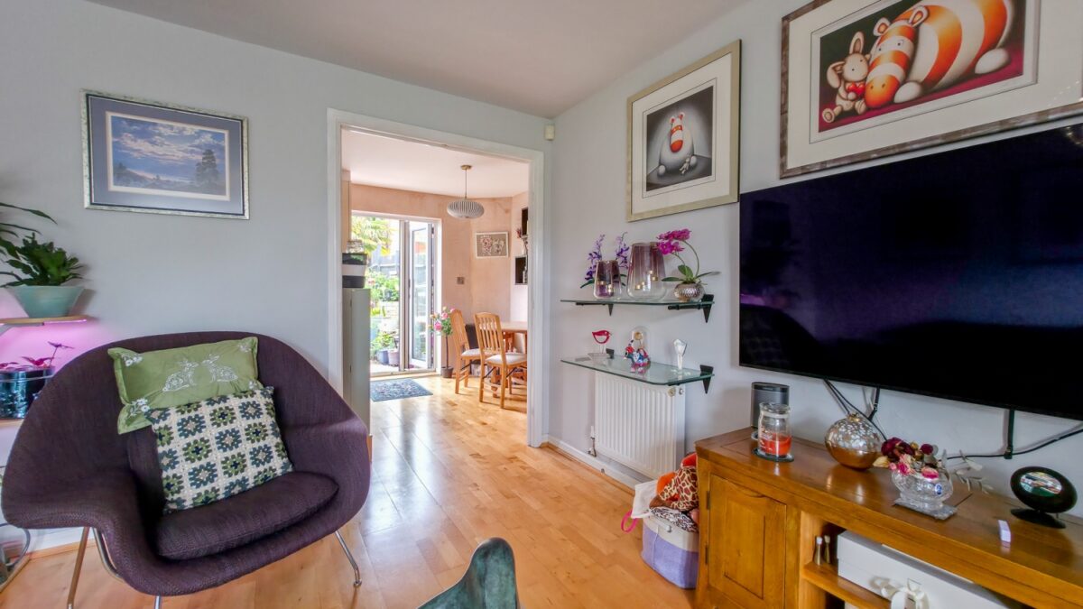 Greenhaven Drive, Central Thamesmead, SE28