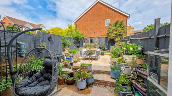 Greenhaven Drive, Central Thamesmead, SE28