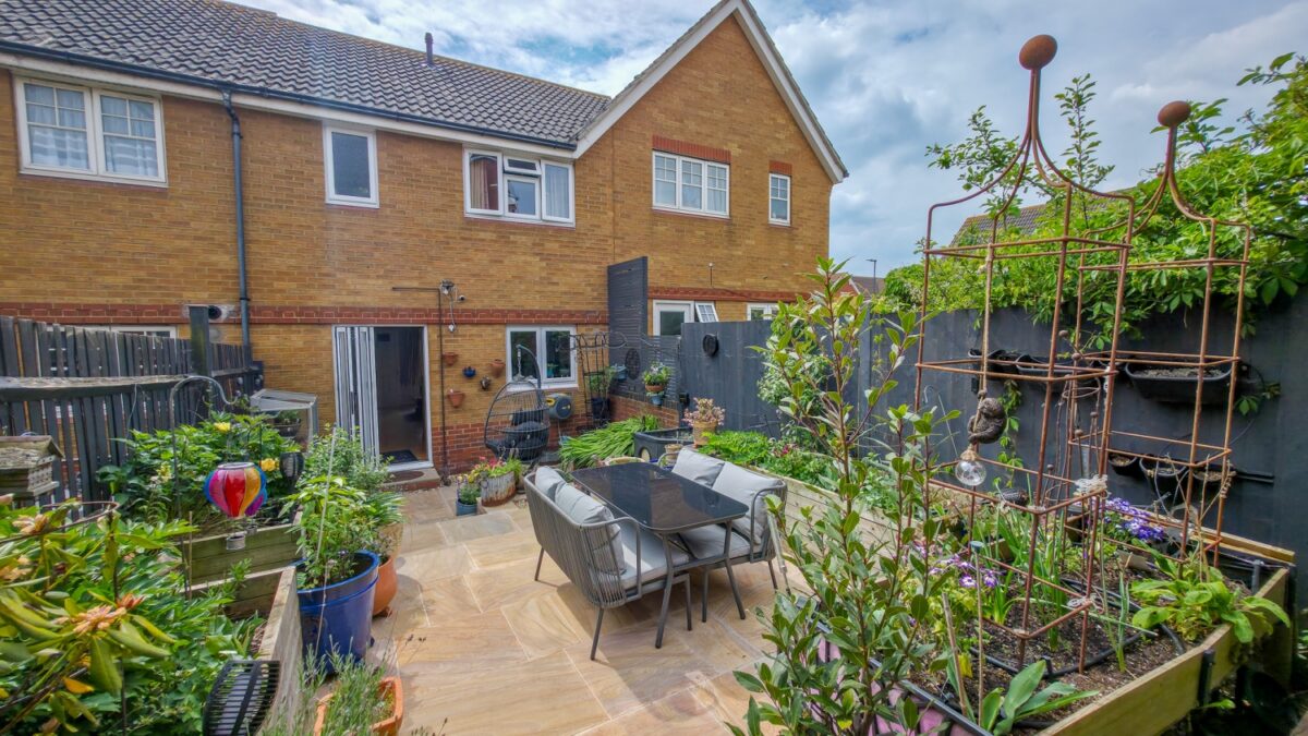 Greenhaven Drive, Central Thamesmead, SE28