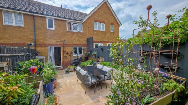 Greenhaven Drive, Central Thamesmead, SE28