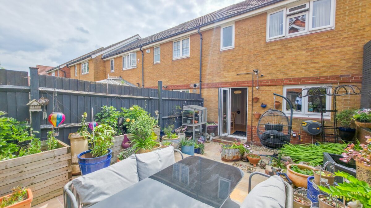 Greenhaven Drive, Central Thamesmead, SE28
