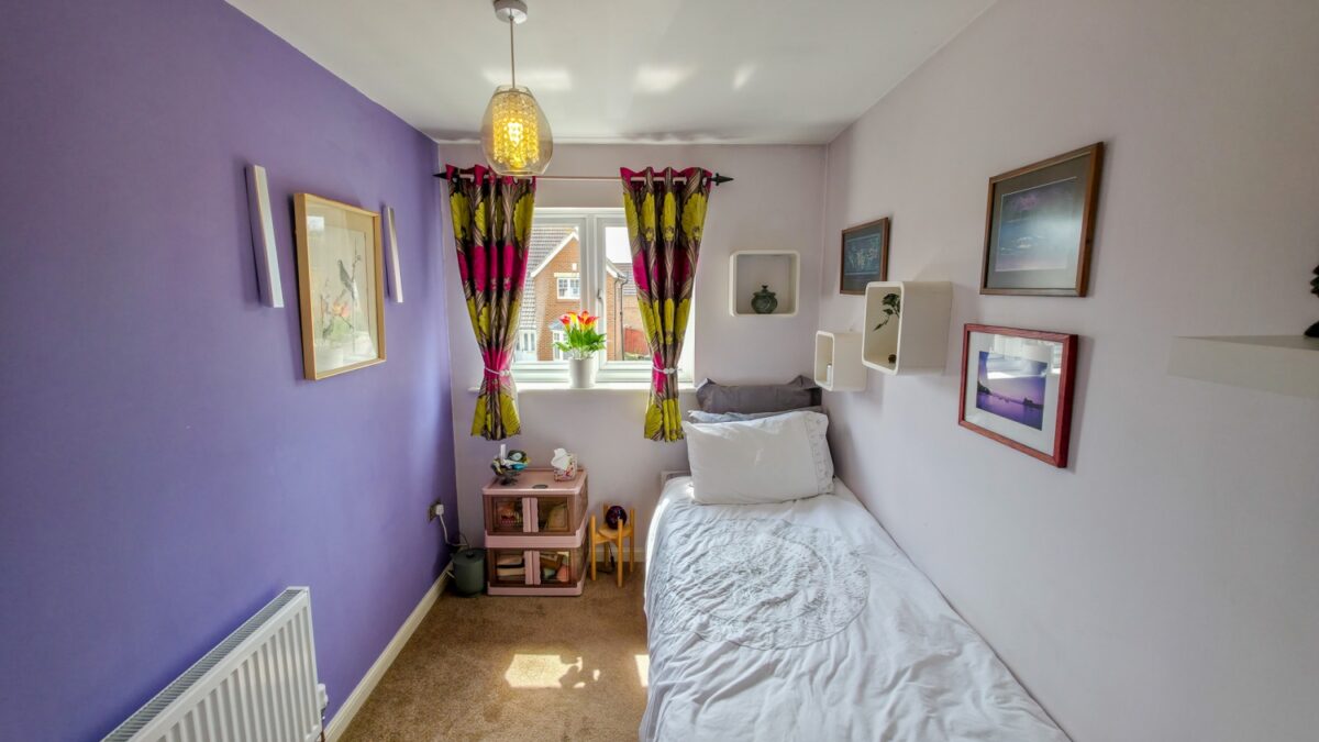 Greenhaven Drive, Central Thamesmead, SE28