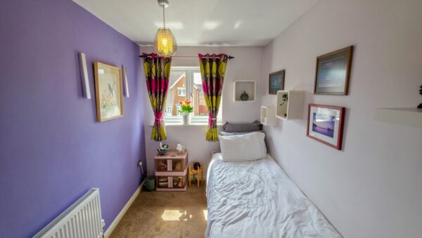 Greenhaven Drive, Central Thamesmead, SE28