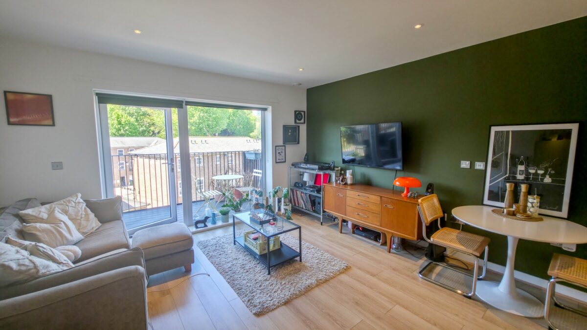 Knowles Court, 18 Brumwell Avenue, Woolwich, London, SE18