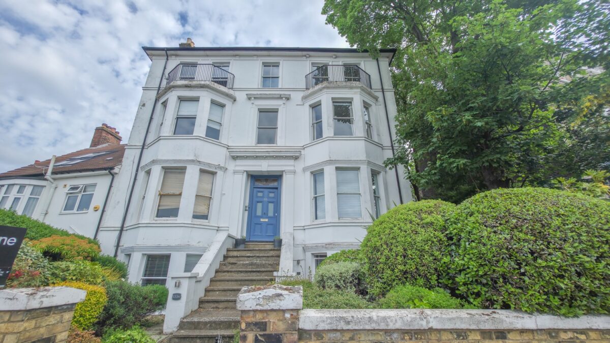 Eglinton Hill, Shooters Hill, London, SE18
