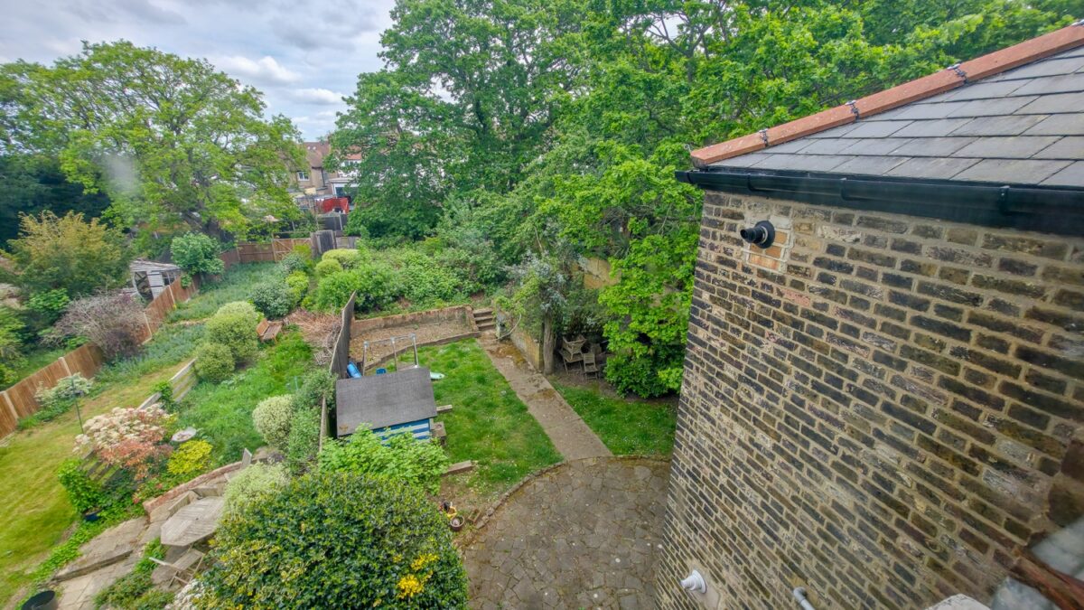 Eglinton Hill, Shooters Hill, London, SE18