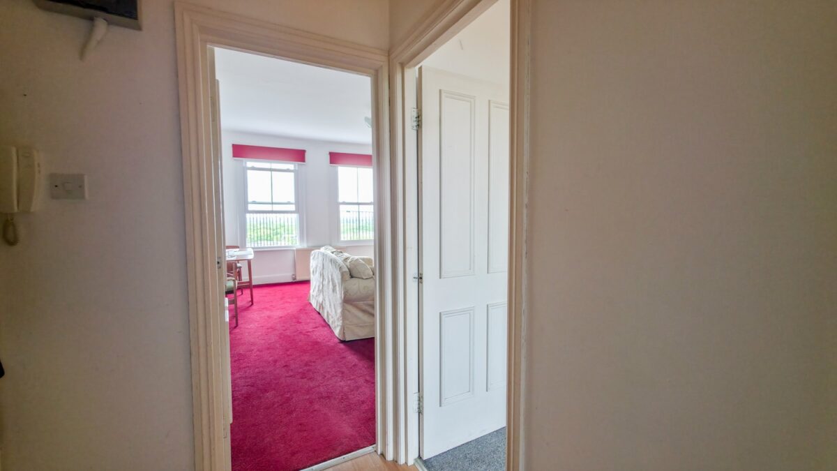 Eglinton Hill, Shooters Hill, London, SE18