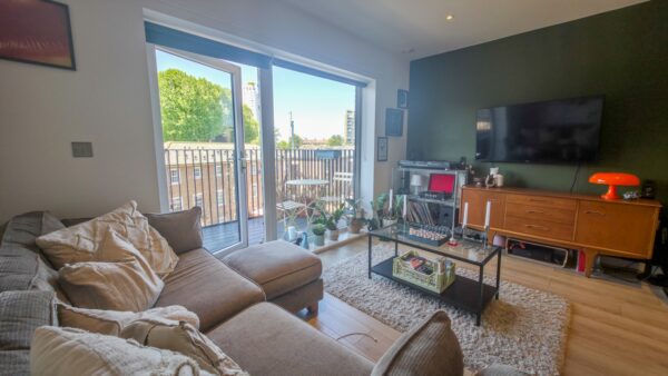 Knowles Court, 18 Brumwell Avenue, Woolwich, London, SE18